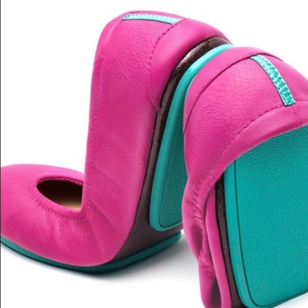 Pop Pink Tieks / size 6 / EUC comes with box